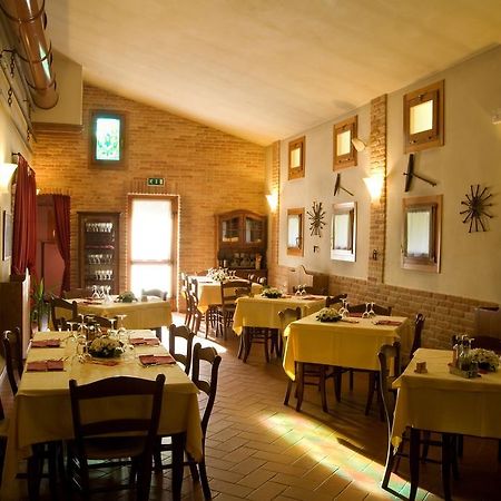 La Brenta Vecchia Hotel Vigodarzere Bagian luar foto